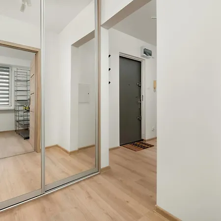 Apartment Narutowicza Bright & Comfy Downtown By Renters *